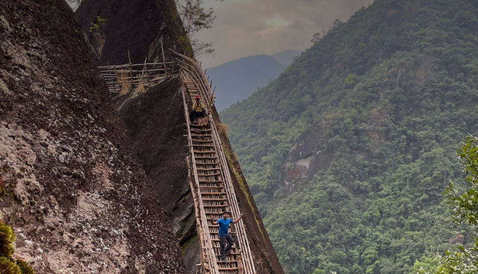 Mawryngkhang Bamboo Trek: Wahkhen Route, Difficulty, Safety & What the Bamboo Trail Really Feels Like